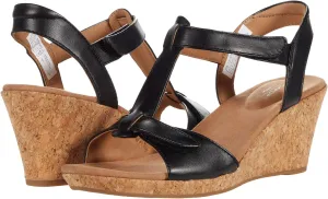 Blanca T Strap Rockport sandals, black