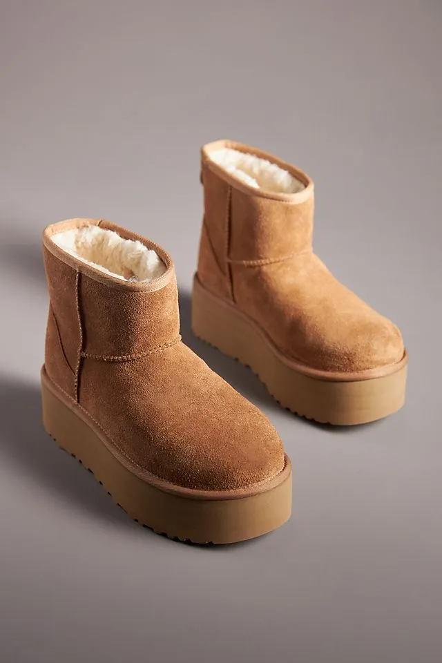 Classic UGG boots with mini platform, chestnut